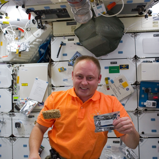 DOSYA HABER/ASTRONOTLAR - İnsanoğlunun uzaya açılan penceresi astronotların...