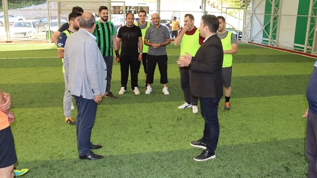 Küre Belediyesi halı saha turnuvası başladı