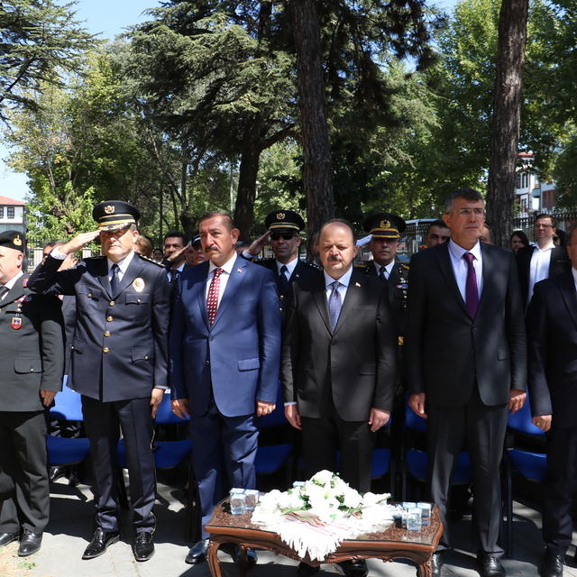 Atatürk'ün Kastamonu'ya gelişi ve Şapka İnkılabı'nın 98. yıl dönümü kutlama...