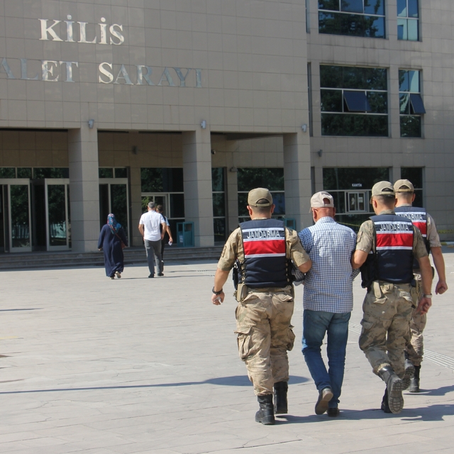 Kilis'te tartıştığı oğlunu silahla yaralayan baba yakalandı