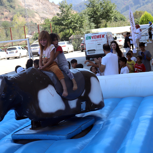 Ordu'da "Her Çocuk Bir Dünya" projesinin 6'ncısı gerçekleştirildi