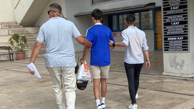 Marmaris'te iki grup arasında çıkan kavgada 1 kişi ağır yaralandı