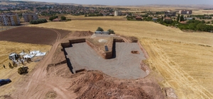 Bahçeli'nin Hacıbektaş'ta hibe ettiği arsaya inşa edilecek külliyenin temel...