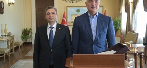 Kültür ve Turizm Bakanı Ersoy, Antalya'da ziyaretlerde bulundu