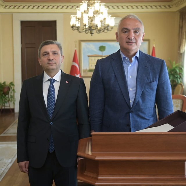 Kültür ve Turizm Bakanı Ersoy, Antalya'da ziyaretlerde bulundu