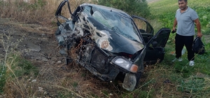 Çorum'da iki otomobil çarpıştı, 2 kişi öldü, 5 kişi yaralandı