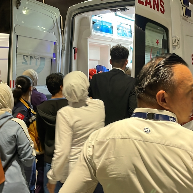 Kırşehir'de kına gecesinde gelin silahla yaralandı