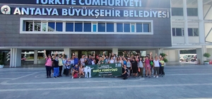 Korkuteli'nde grup yolunda asfaltlama yapılıyor