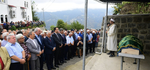Danışman Yılmaz Kara'nın kardeşinin cenazesi defnedildi