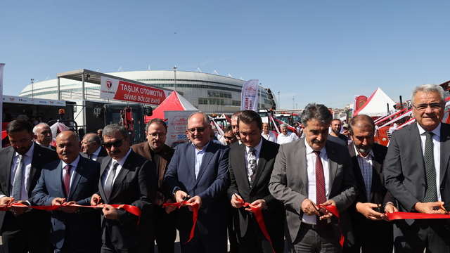Sivas'ta 8. Tarım ve Gıda Fuarı açıldı