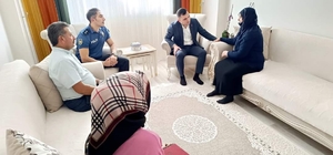 Çemişgezek Kaymakamı Zor, şehit ailelerini ziyaret etti