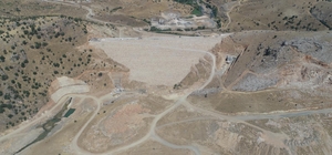 Diyarbakır'da yapımı süren Kale Barajı ile 139 bin 420 dekar tarım arazisi...