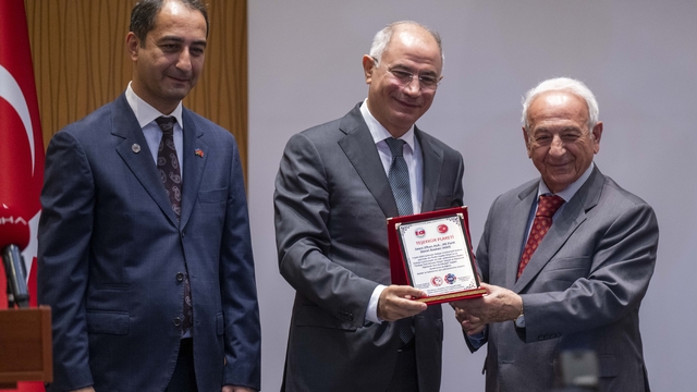 "Türkiye-Türk Dünyası Yüzyılı: Siyasi, Ekonomik İlişkilerde Yeni Rol Modeli" konferansı