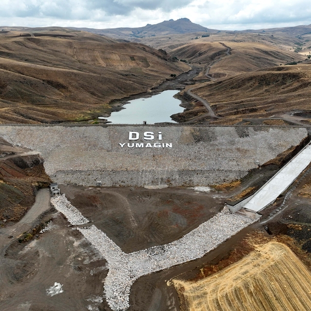 Sivas'ta Yumağın Barajı su tutmaya başladı