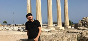 Ağaçlara çarpan otomobilin sürücüsü Semih, hayatını kaybetti