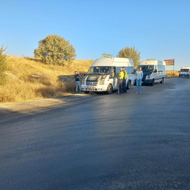 Bozkır'da okul servis araçları denetlendi