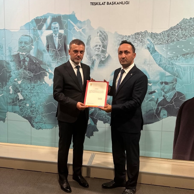 AK Parti Bursa'da 5 ilçe başkanının ataması yapıldı