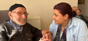 AK Parti Kırşehir İl Başkanı Ünsal, huzurevi sakinleri ve sanayicilerle buluştu