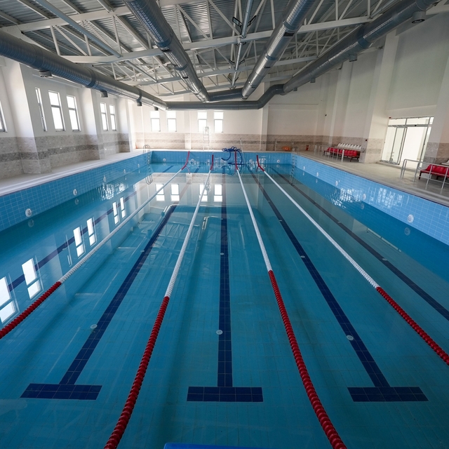 Diyarbakır'ın Kulp ilçesinde yarı olimpik yüzme havuzu tamamlandı