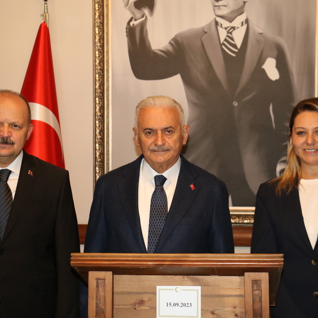 AK Parti Genel Başkanvekili Yıldırım, Kastamonu'da partililerle bir araya g...