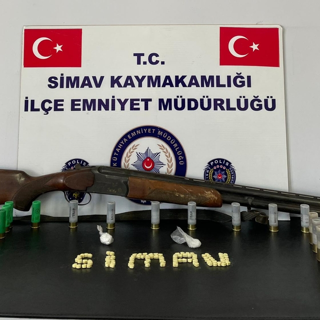 Simav'da uyuşturucu operasyonunda yakalanan 2 şüpheli tutuklandı