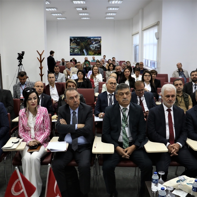 Kastamonu'da "Batı Karadeniz Tabiat Turizmi Uygulama Eylem Planı Çalıştayı"...