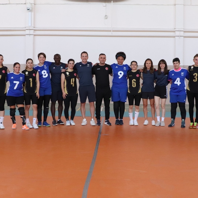 Türkiye ve Fransa'nın golbol milli takımları, Karaman'da ortak kampa girdi