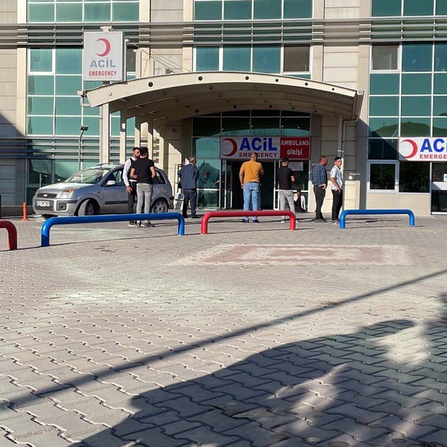 Kırıkkale'de düğünde karnına kurşun isabet eden gelinin babası yaralandı