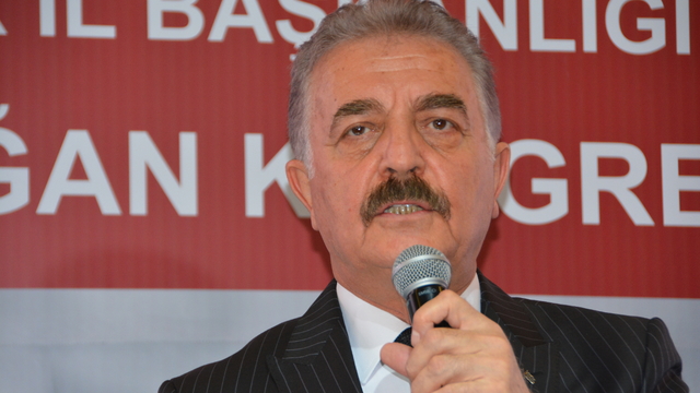 MHP Genel Sekreteri İsmet Büyükataman, partisinin Balıkesir'deki olağan kongresinde konuştu: