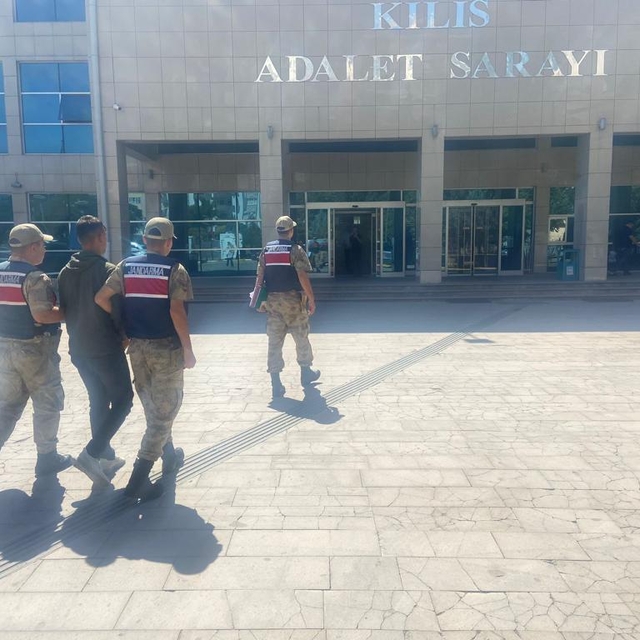 Kilis'te göçmen kaçakçılığı yapan zanlı tutuklandı