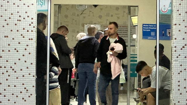 Bartın´da 10´u öğrenci 18 kişi zehirlenme şüphesiyle hastaneye kaldırıldı