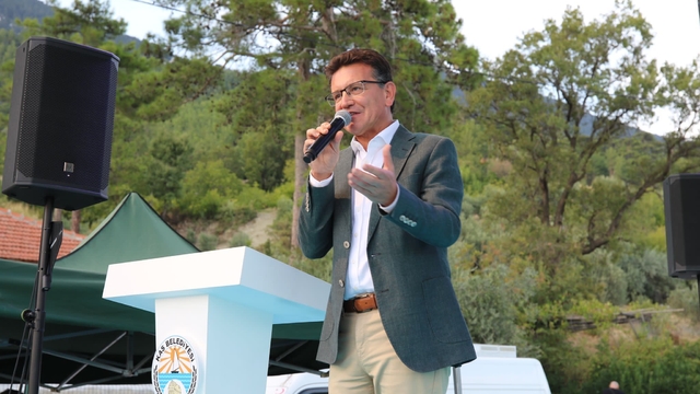 Milletvekili Uslu, Köyre Yöresel Ürünler etkinliğine katıldı