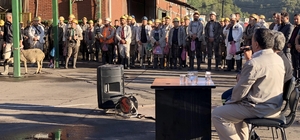 Zonguldak'ta maden işçileri hayatını kaybeden meslektaşları için dua etti