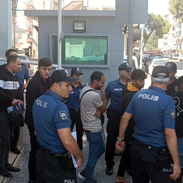 Aydın'da 13 düzensiz göçmen yakalandı