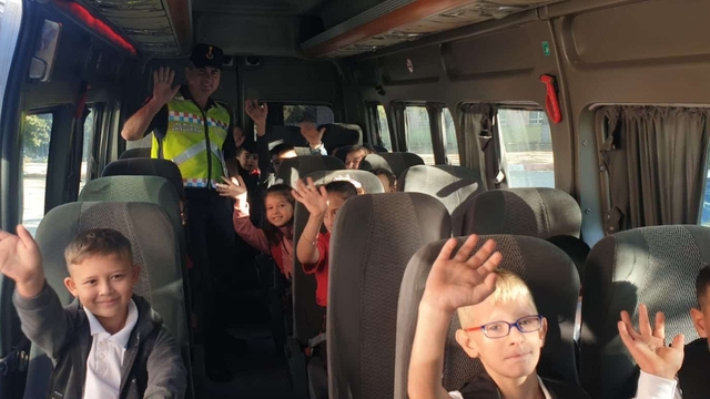 Edirne'de jandarmadan öğrencilere "okul servisi" eğitimi