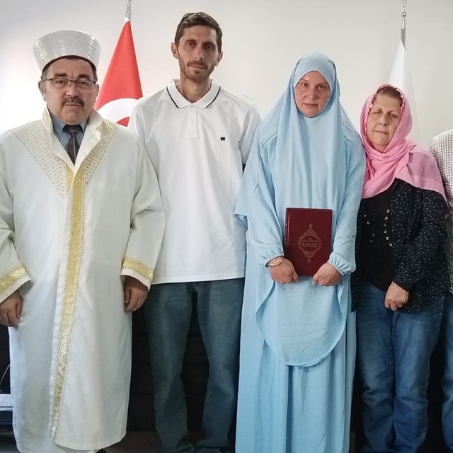 Alman vatandaşı Jennifer Paula Görlitz, Aydın'da Müslüman oldu