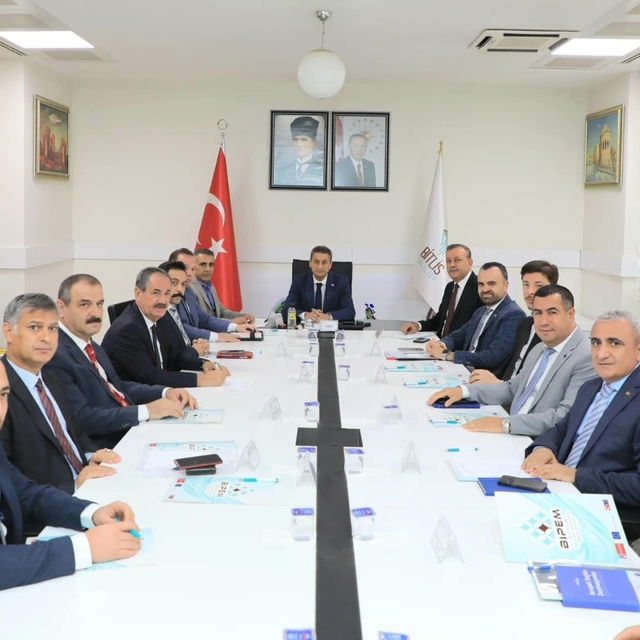 Bitlis'te Nemrut Jeopark Toplantısı düzenlendi