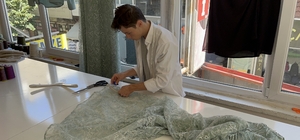 "Yılın çırağı" seçilen 18 yaşındaki Emre,  kendi işini kurmayı hedefliyor