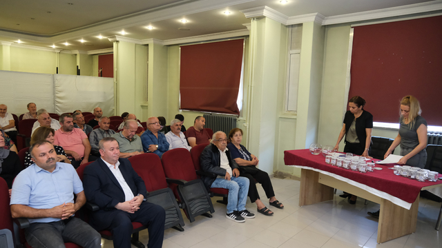 Sel felaketinin yaşandığı Bozkurt'ta yeni yapılan dükkanların kurası çekildi