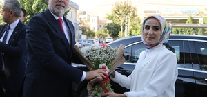 Bakan Işıkhan, Mardin'in Dargeçit ve Midyat ilçelerini ziyaret etti