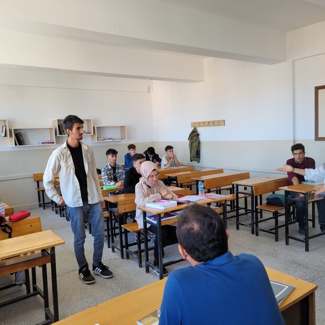 Alaçam Şehit Kadir Kara Anadolu İmam Hatip Lisesinde öğrencilere motivasyon...