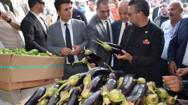 Birecik'te "Kelaynak ve Balcan Festivali" düzenlendi