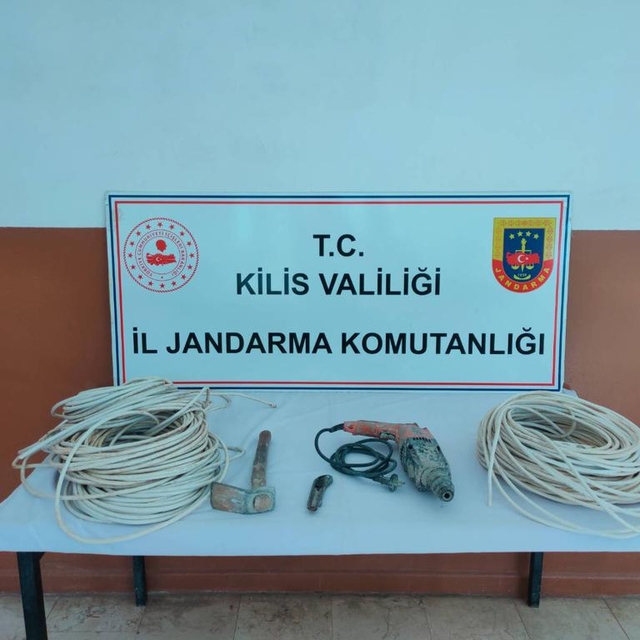 Kilis'te inşaattan hırsızlık yaptığı iddiasıyla yakalanan zanlı tutuklandı