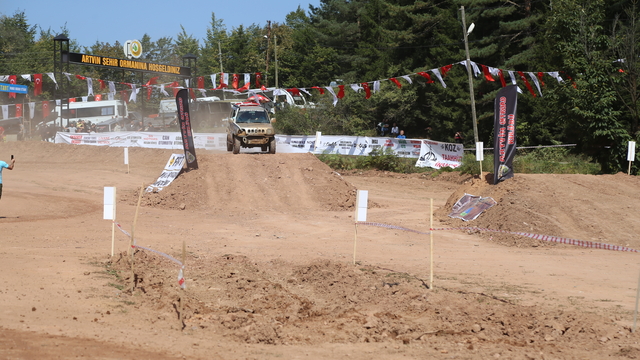 Artvin'de 7. Uluslararası Off-Road Yarışları yapıldı
