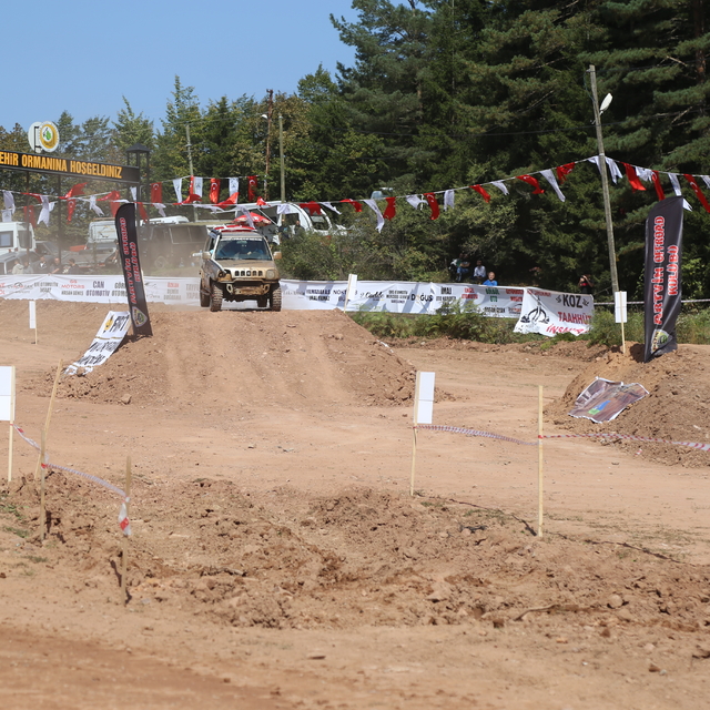 Artvin'de 7. Uluslararası Off-Road Yarışları yapıldı