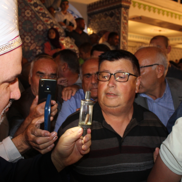 Yunak'ta Mevlit Kandili'nde Sakal-ı Şerif ziyaret edildi