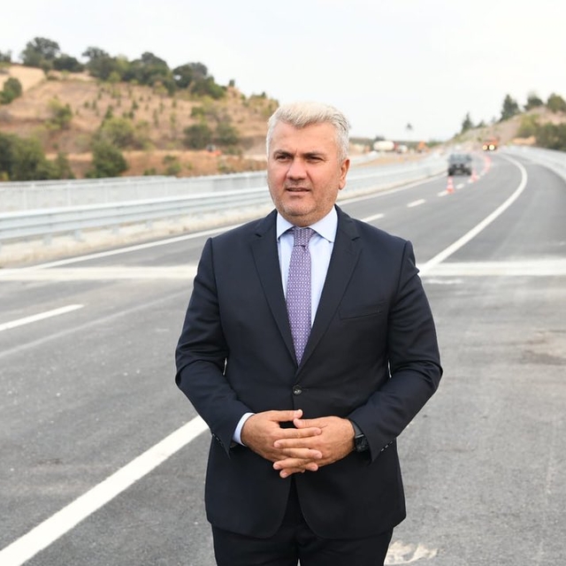 Balıkesir-Dursunbey kara yolundaki Naipler Viyadüğü trafiğe açıldı