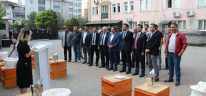 Güroymak'ta bal üreticilerine ekipman desteği verildi