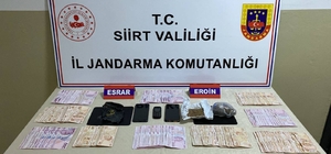 Siirt'te uyuşturucu operasyonunda yakalanan 2 zanlı tutuklandı