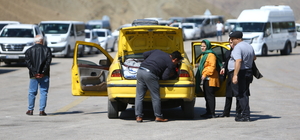 Kapıköy Sınır Kapısı'nı yıl başından bu yana 1 milyon 226 bin 865 kişi kull...